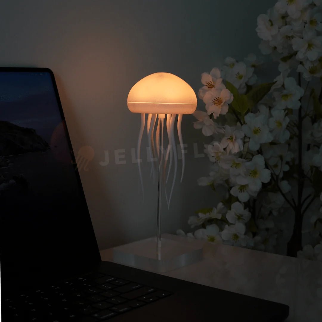 Jellyflow Lamp - Seek A Calm Focus - Neuvurge